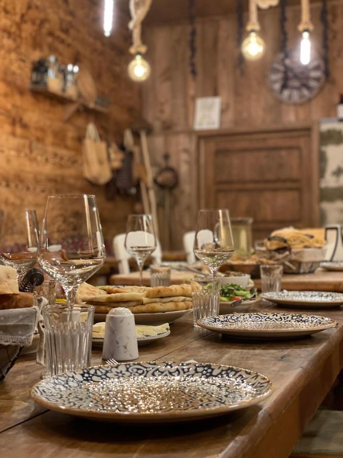Sadmeli Winery Ξενοδοχείο Ambrolauri Εξωτερικό φωτογραφία